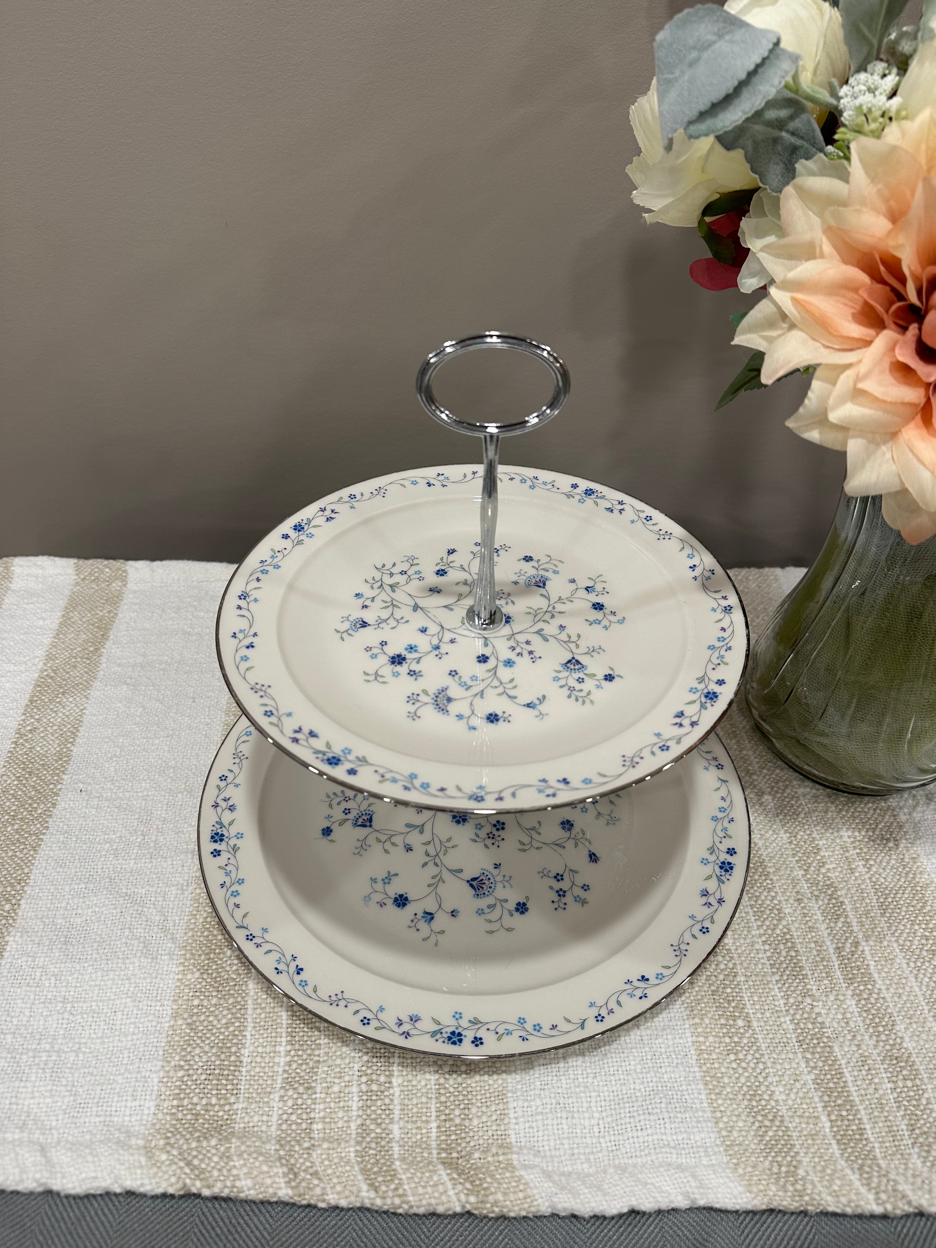 Vintage Two-Tier Plate Stand - Blue florals