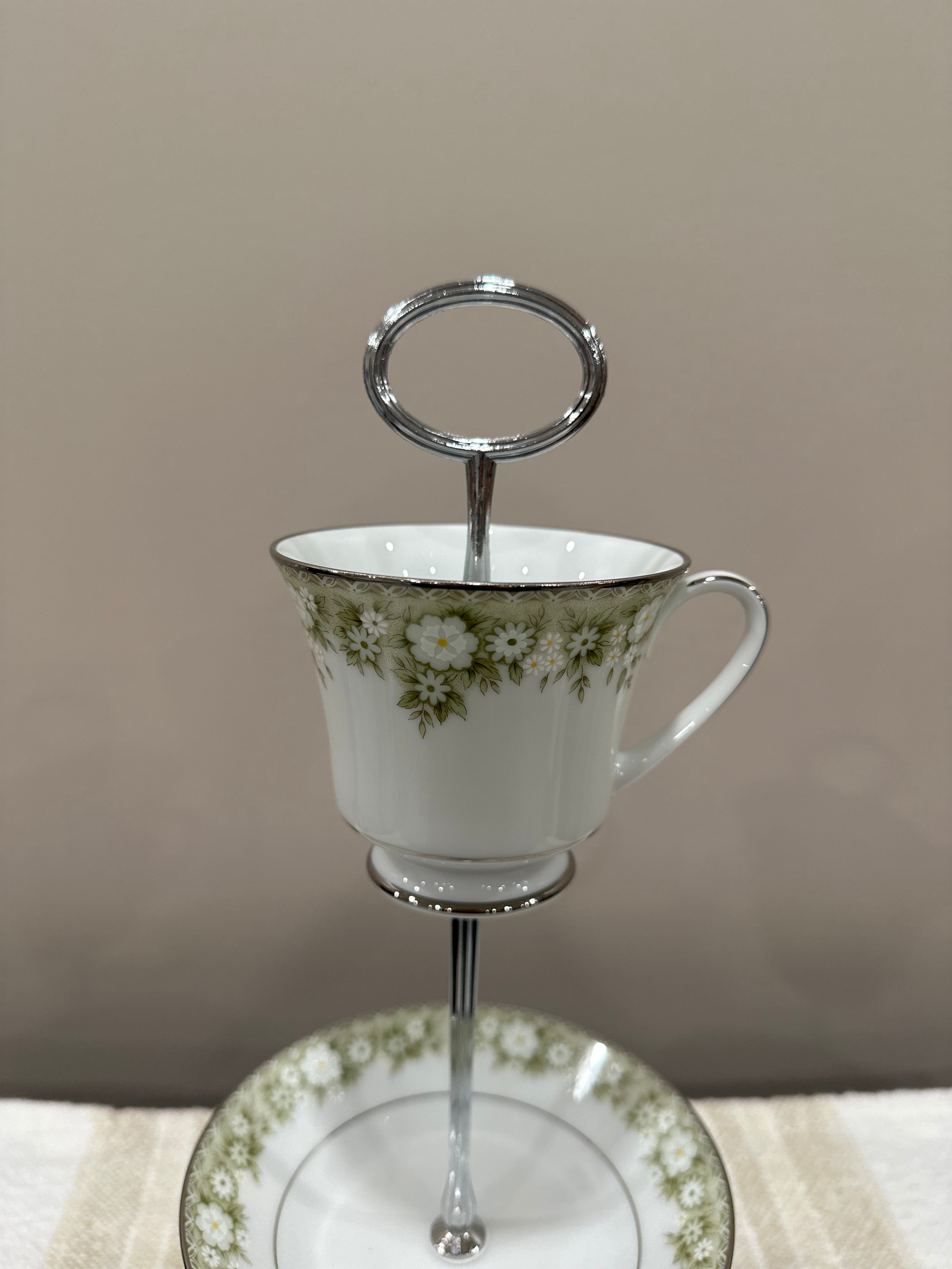 Vintage Three-Tier Plate Stand - Green and White Florals